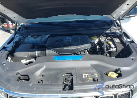 2024 Jeep Wagoneer L Series Ii 4X4 z USA, uszkodzony, nr VIN 1C4SJSBP4RS131607